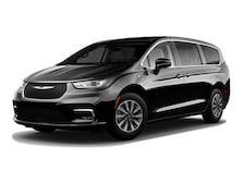 2022 Chrysler Pacifica Hybrid Touring L -
                Portland, OR