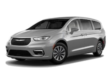 2022 Chrysler Pacifica Touring -
                Houston, TX