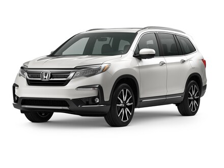 Featured New 2022 Honda Pilot Touring 7 Passenger SUV for sale near you in Lufkin, TX