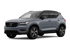 new 2022 Volvo XC40 T5 AWD R-Design SUV for sale in Norristown, PA
