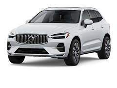 Used 2022 Volvo XC60 Recharge Plug-In Hybrid eAWD Inscription SUV for Sale in Springfield, IL