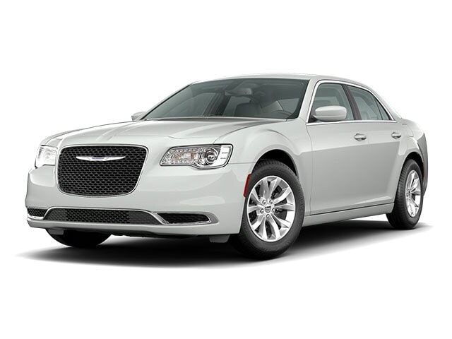 2023 Chrysler 300 Touring's photo
