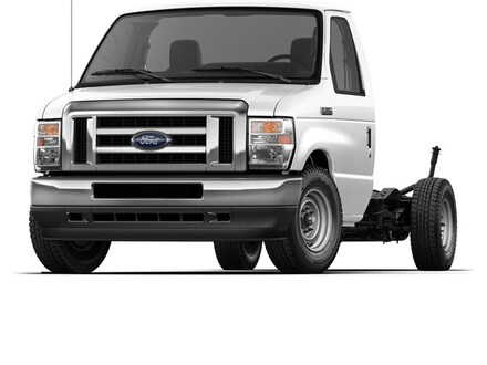 2023 Ford Econoline Cutaway Base Truck