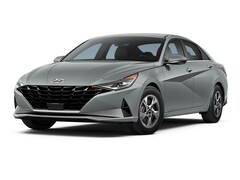 2023 Hyundai Elantra Essential Sedan