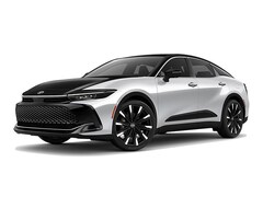 2023 Toyota Crown Platinum Sedan