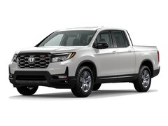 Used 2024 Honda Ridgeline TrailSport Truck Crew Cab 24371A for Sale near Jacksonville, IL, at Honda of Illinois