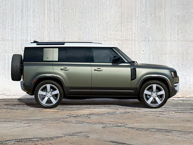 2024 Land Rover Defender SUV Digital Showroom