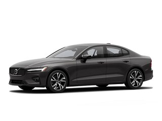 2024 Volvo S60 B5 Core Dark Sedan