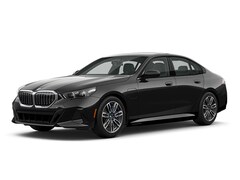 2025 BMW 550e
