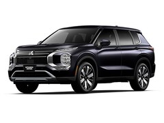 2025 Mitsubishi Outlander SE SUV