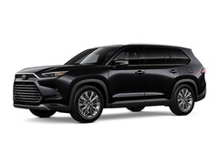 Used 2025 Toyota Grand Highlander Platinum Sport Utility near Dallas, TX