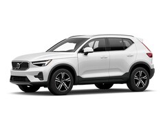 2025 Volvo XC40 B5 Core Bright Theme SUV