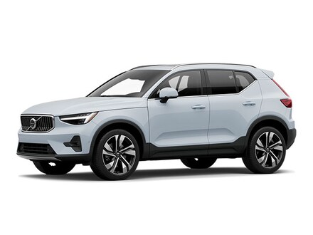 Used 2025 Volvo XC40 B5 Ultra Bright Theme SUV for Sale in Manasquan, NJ