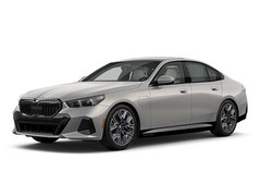 2026 BMW 550e xDrive Sedan