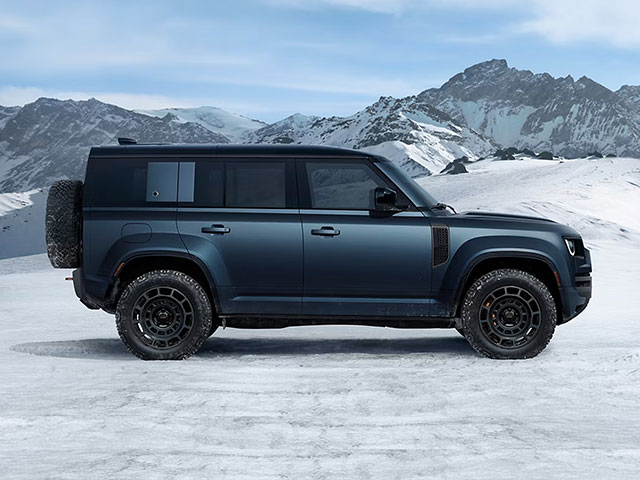 2026 Land Rover Defender SUV / Crossover