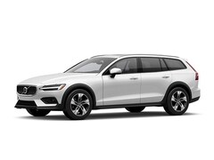 2026 Volvo V60 Cross Country B5 Plus Wagon