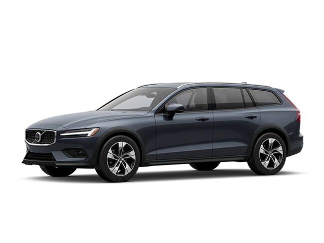 2026 Volvo V60 Cross Country B5 Plus Wagon