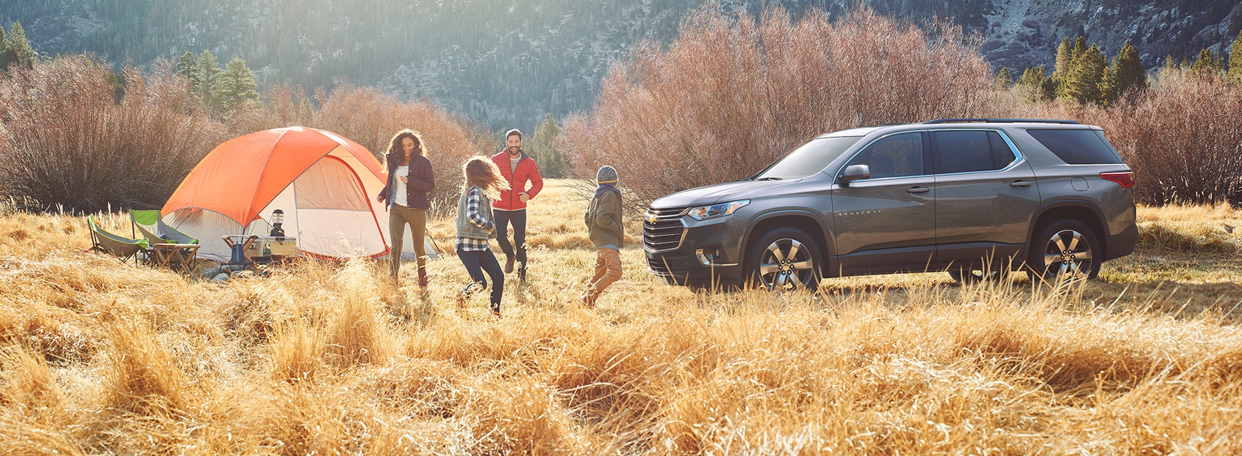 2020-Traverse-SUV_06.jpg