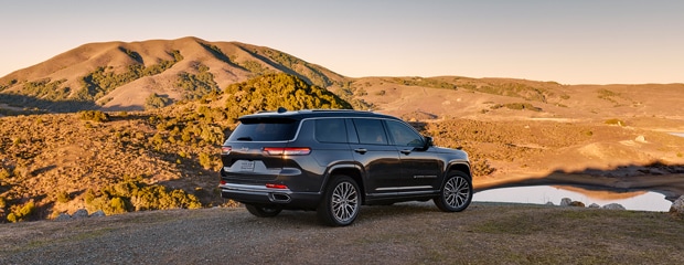 Jeep Grand Cherokee L Exterior Design Features | Dick Poe Chrysler Jeep