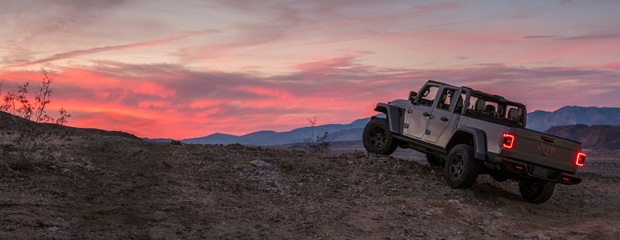 Unleashing Power: The 2023 Jeep Gladiator Performance Features | Mullen